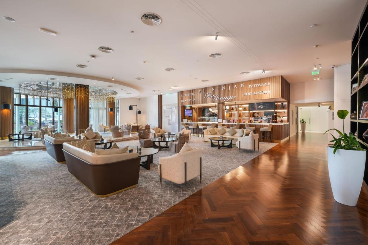 Le Meridien Αμπού Ντάμπι Εξωτερικό φωτογραφία The lounge at the airport