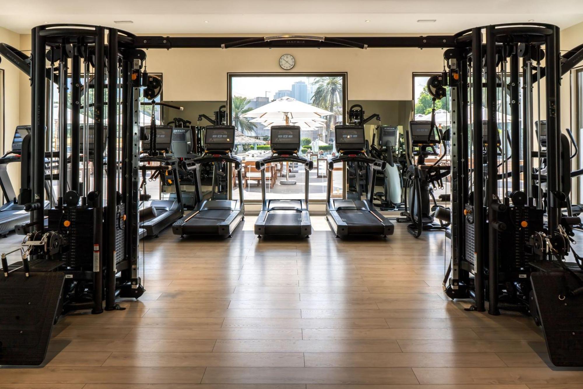 Le Meridien Αμπού Ντάμπι Εξωτερικό φωτογραφία The gym at the Four Seasons Hotel, Los Angeles