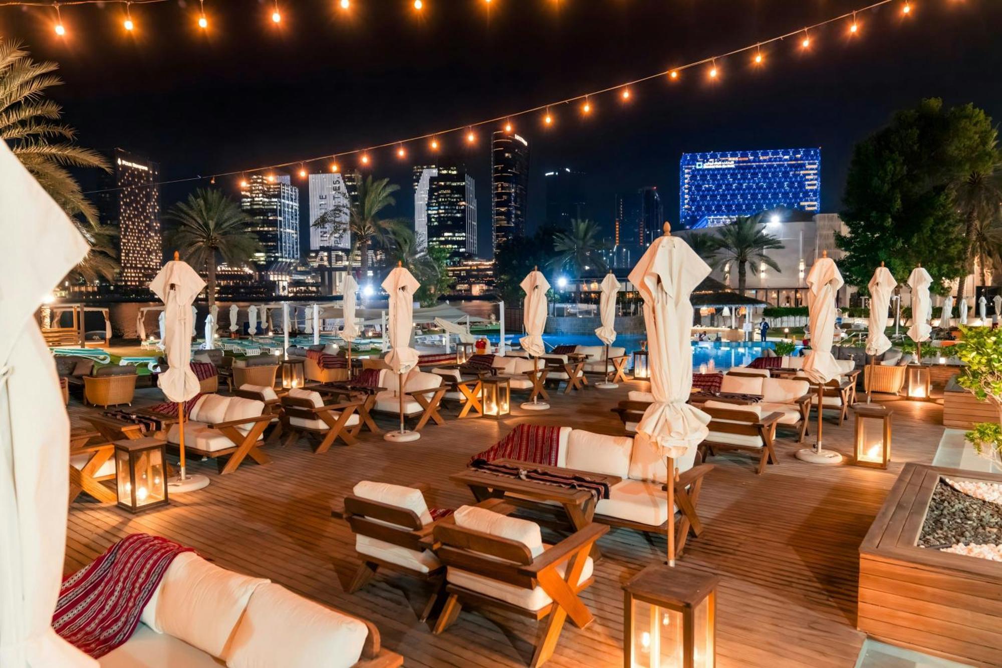 Le Meridien Αμπού Ντάμπι Εξωτερικό φωτογραφία The Deck